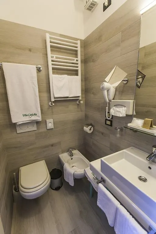 ***  Hotel Villa Carlotta Torri Del Benaco Itálie