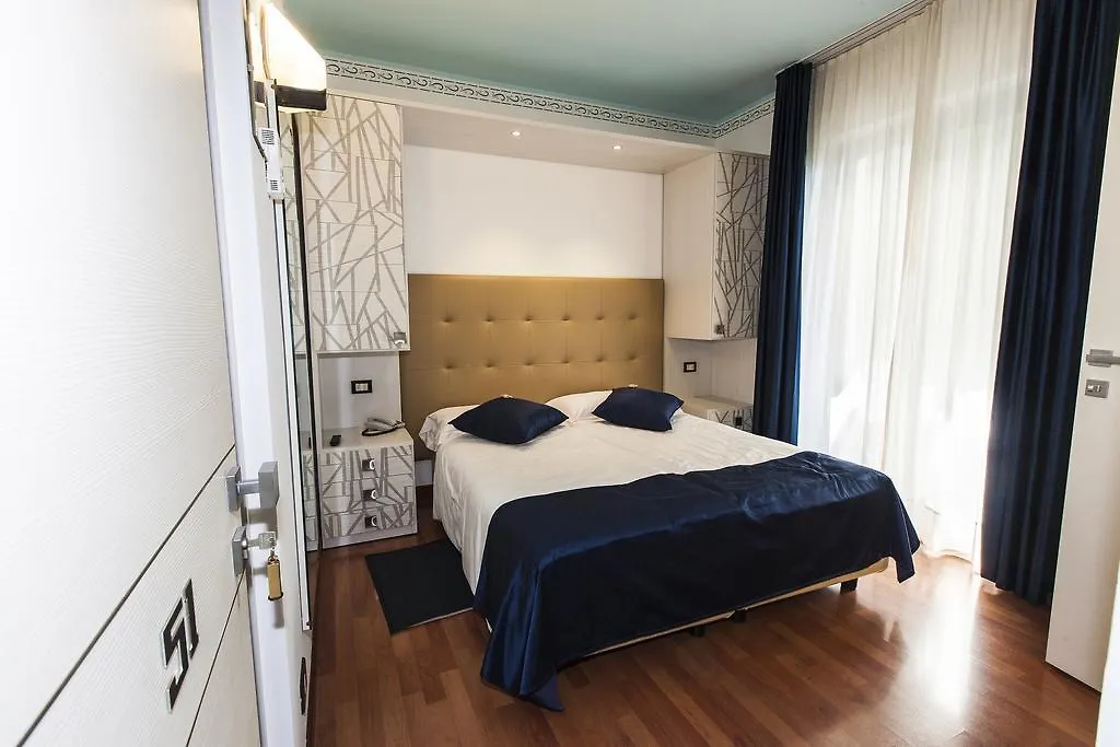 Hotel Villa Carlotta トッリ・デル・ベーナコ イタリア
